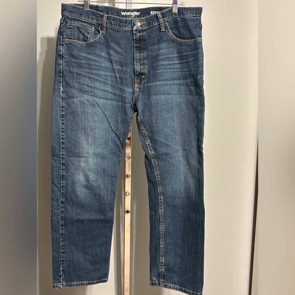 Wrangler Regular Fit Straight Leg Cowboy Workwear Denim Jeans- Men's 38x29‎
